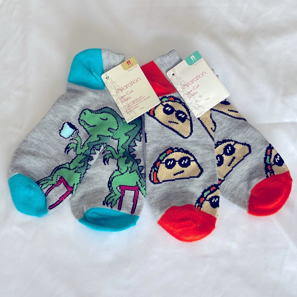 Women’s xhilaration low-cut socks NWT